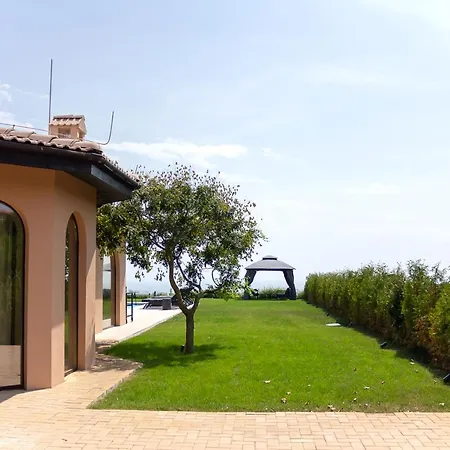 Βίλα Luxury 4-bedroom In Black Sea Rama By Flat Mаnager Μπαλτσίκ